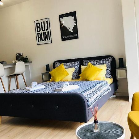 מוסטר Dream Apartments מראה חיצוני תמונה