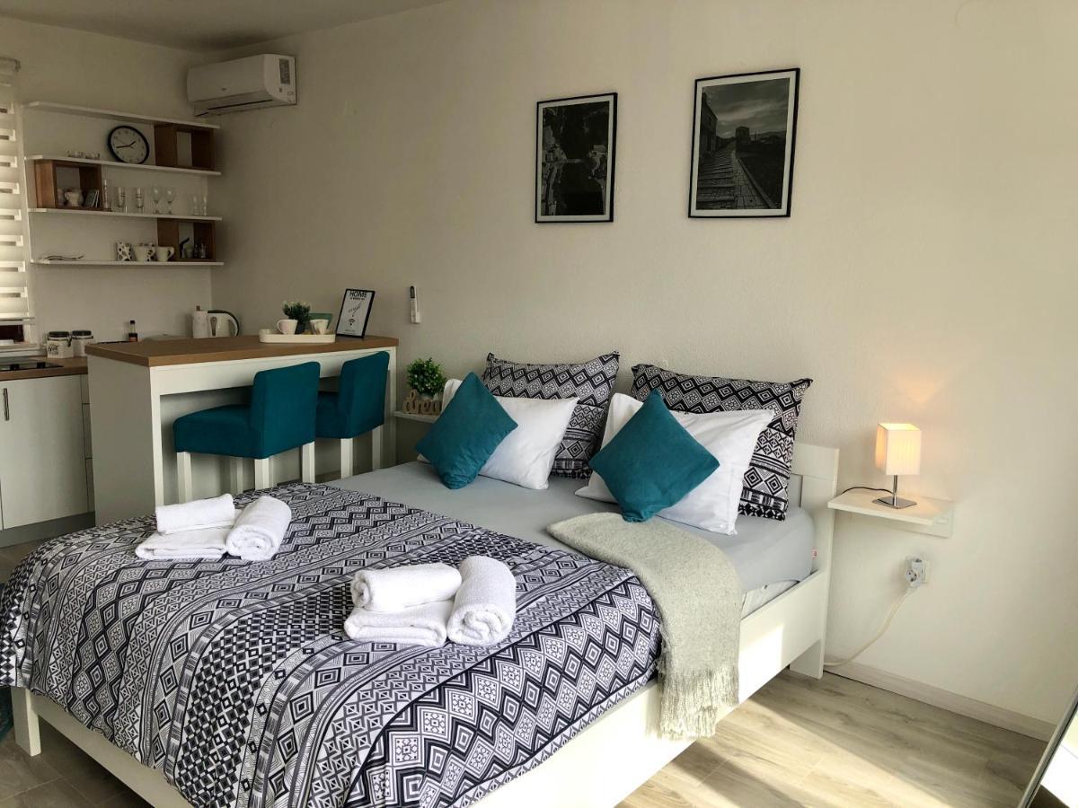 מוסטר Dream Apartments מראה חיצוני תמונה