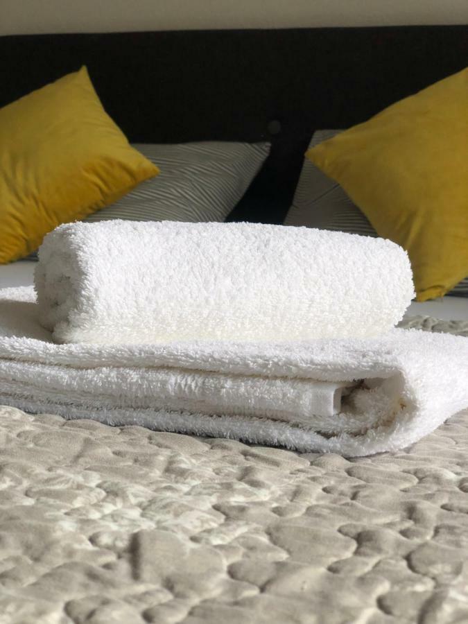 מוסטר Dream Apartments מראה חיצוני תמונה