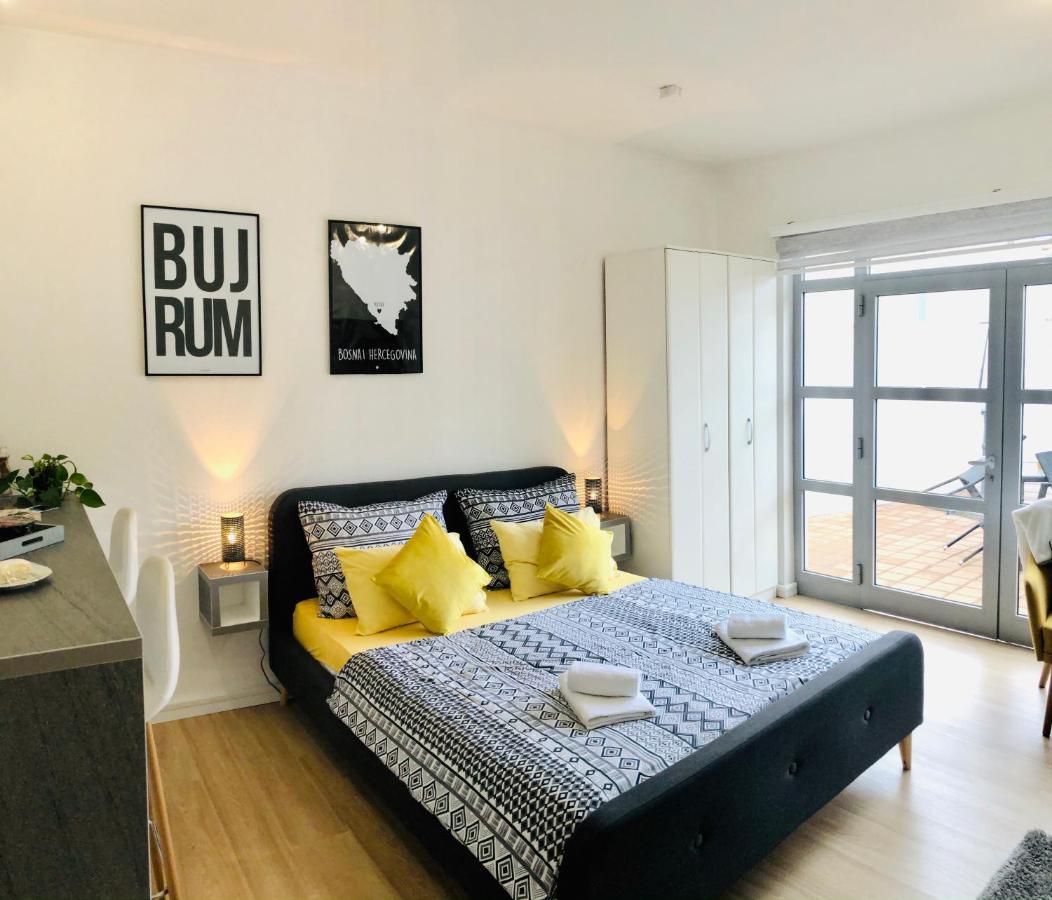 מוסטר Dream Apartments מראה חיצוני תמונה
